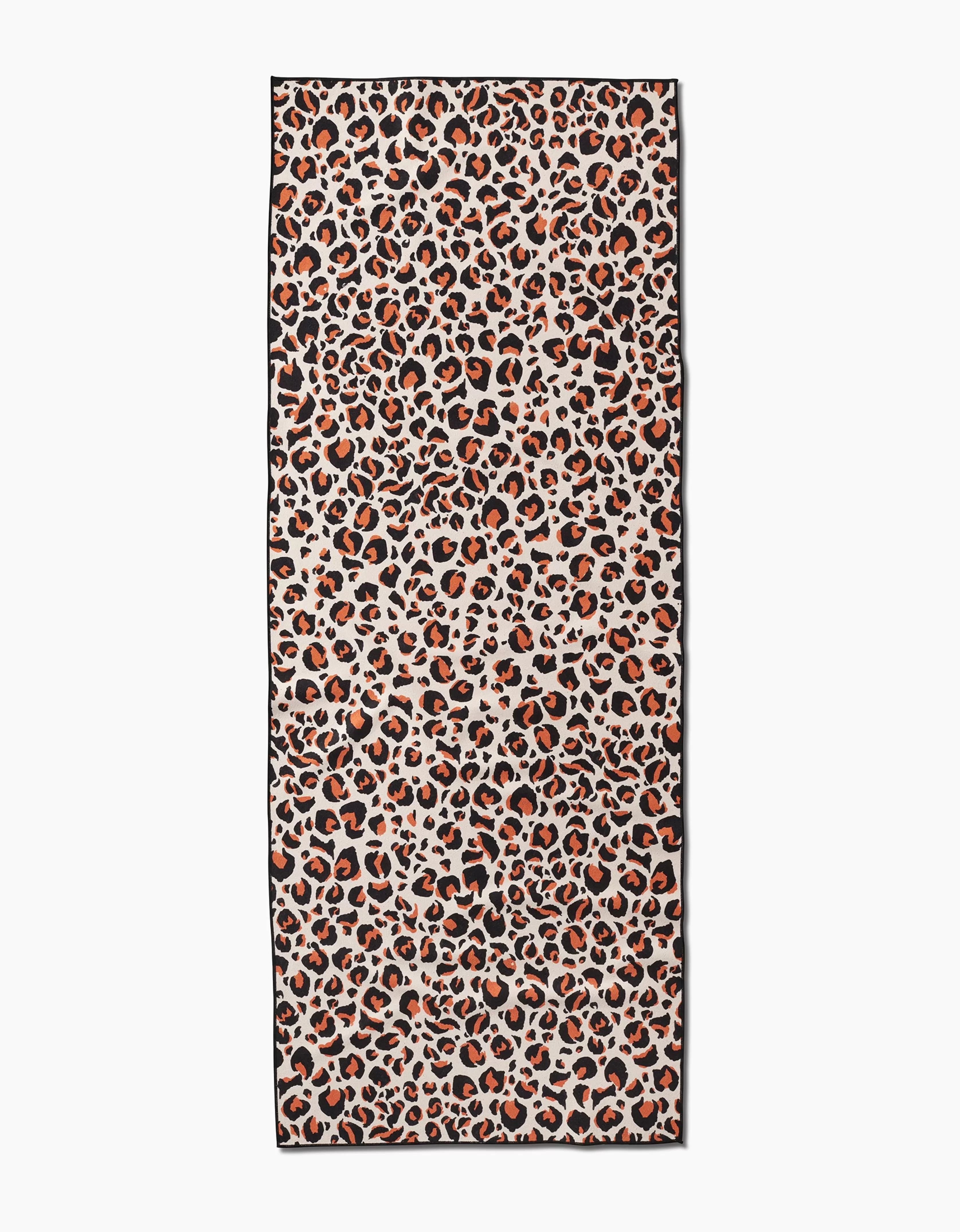 Outlet GEOMETRY Leopard